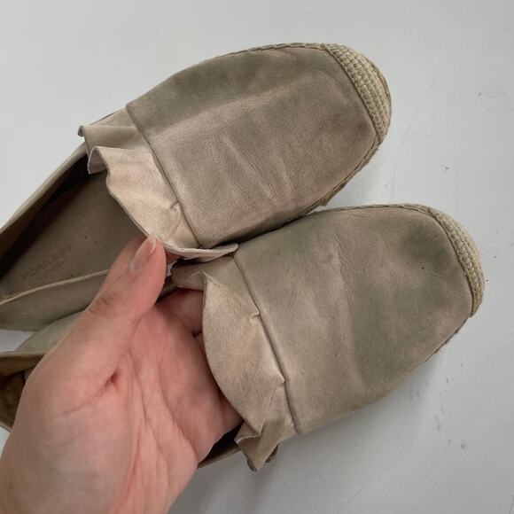 Michael Kors Espadrilles Womens 8.5 Pink Ruffle Suede Leather Upper Slip On - Picture 2 of 9